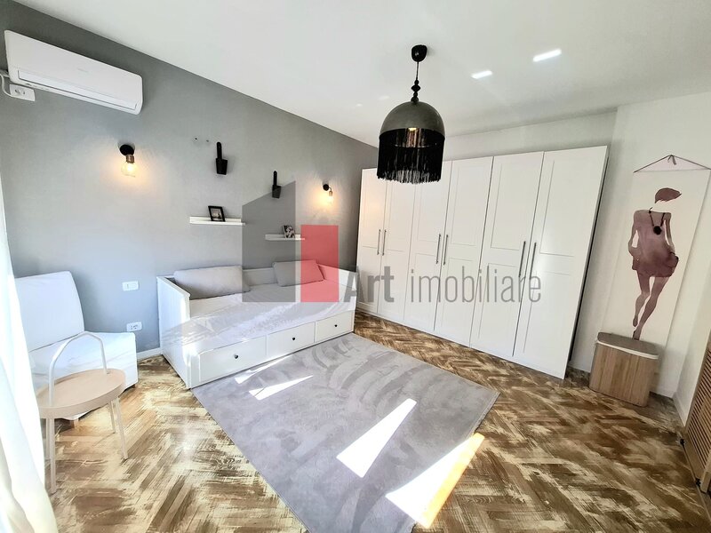 Parcul Carol Studio modern, 32 mp,+ 20 mp anexe, zona Parcul Carol-Parlament