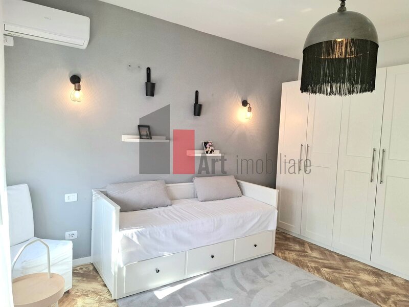 Parcul Carol Studio modern, 32 mp,+ 20 mp anexe, zona Parcul Carol-Parlament